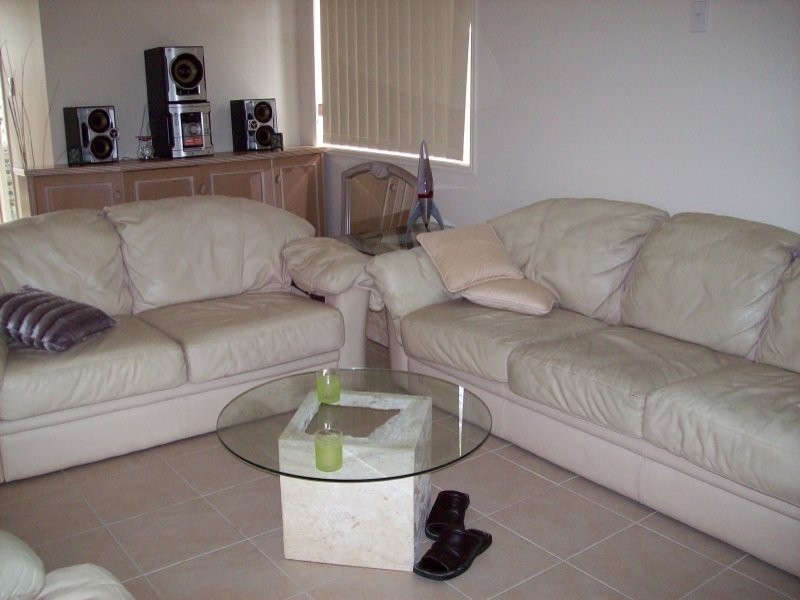 11 Johnston Street, Carina QLD 4152