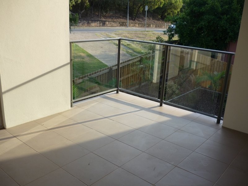 11 Riding Road, Hawthorne QLD 4171