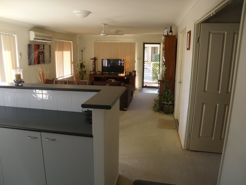 110 Scrub Rd, Carindale QLD 4152