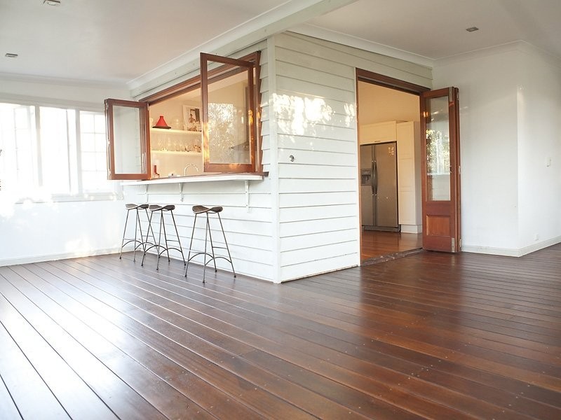 16 Overend Street, East Brisbane QLD 4169