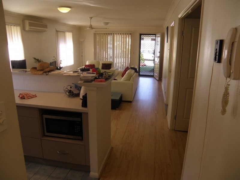 110 Scrub Rd, Carindale QLD 4152