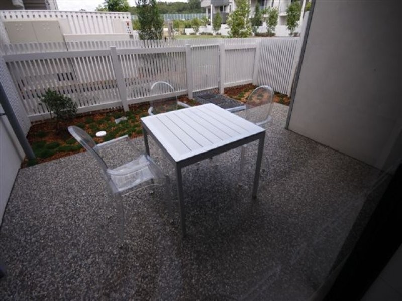 2 Inland Drive, Tugun QLD 4224