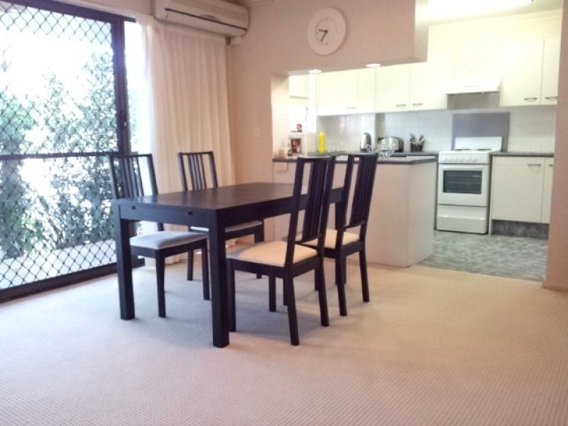 111 Markeri Street, Mermaid Waters QLD 4218