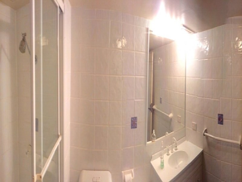 111 Markeri Street, Mermaid Waters QLD 4218