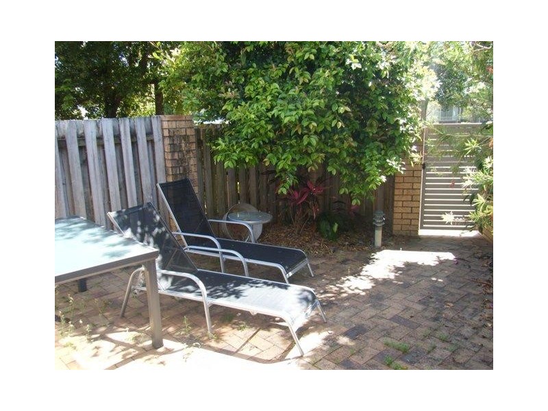 29-31 Tarcoola ave, Mooloolaba QLD 4557