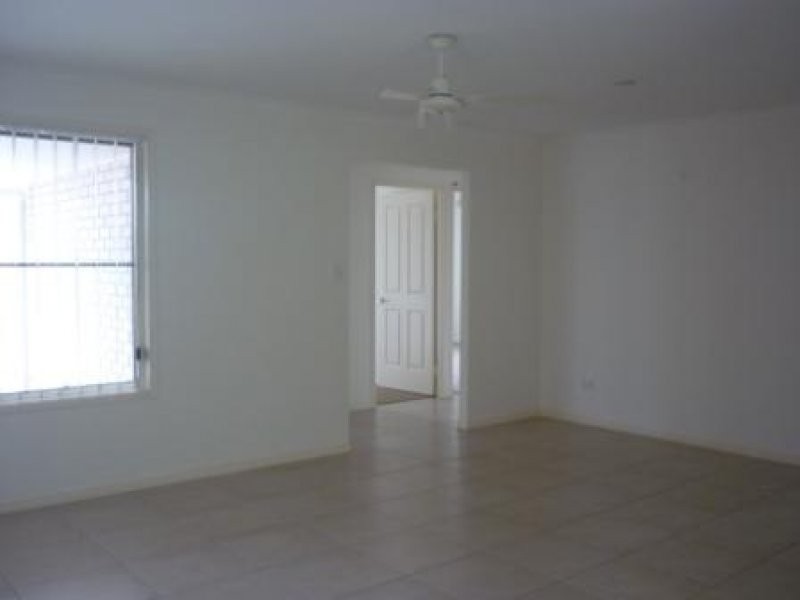 10 Daintree Drive, Torquay QLD 4655