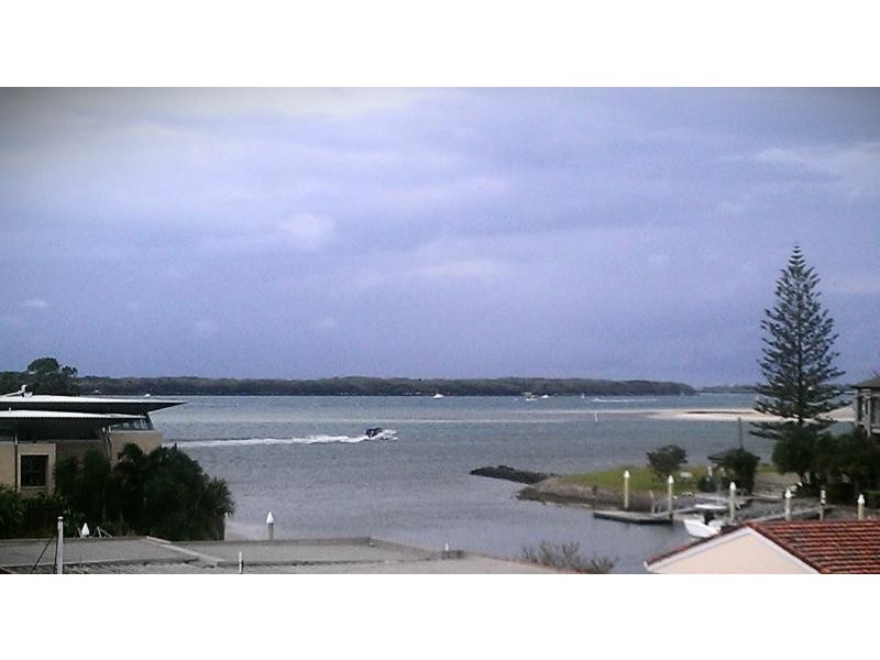 33-37 Madang Crescent, Runaway Bay QLD 4216