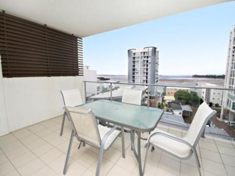 1 Duporth Avenue, Maroochydore QLD 4558