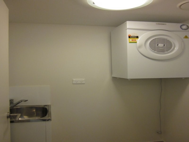 14 Oxley Ave, Woody Point QLD 4019