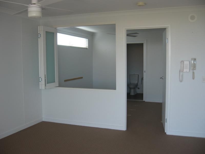 33-37 Madang Crescent, Runaway Bay QLD 4216