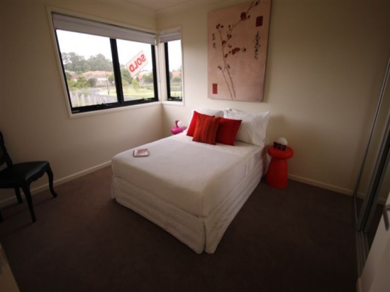 2 Inland Drive, Tugun QLD 4224