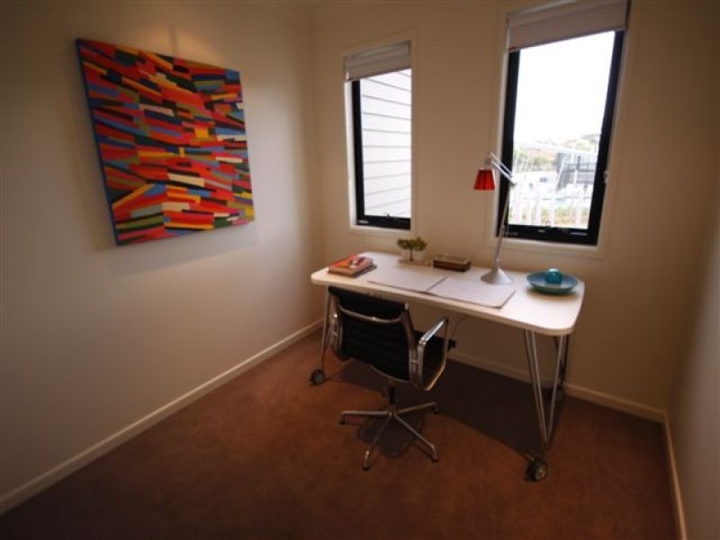 2 Inland Drive, Tugun QLD 4224