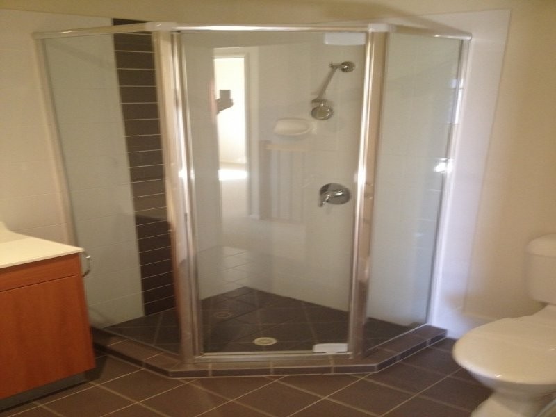 21 Johnston Street, Carina QLD 4152