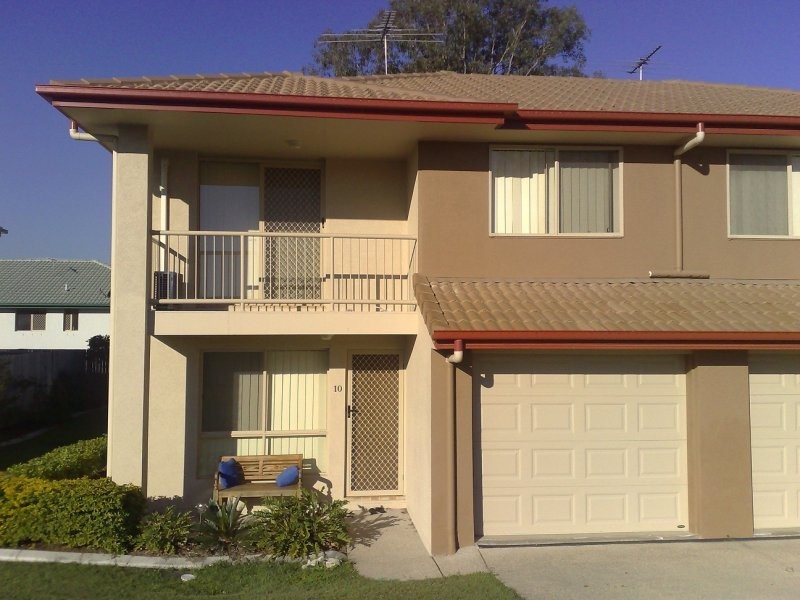 10 Johnston Street, Carina QLD 4152