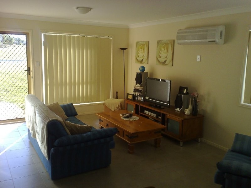 10 Johnston Street, Carina QLD 4152