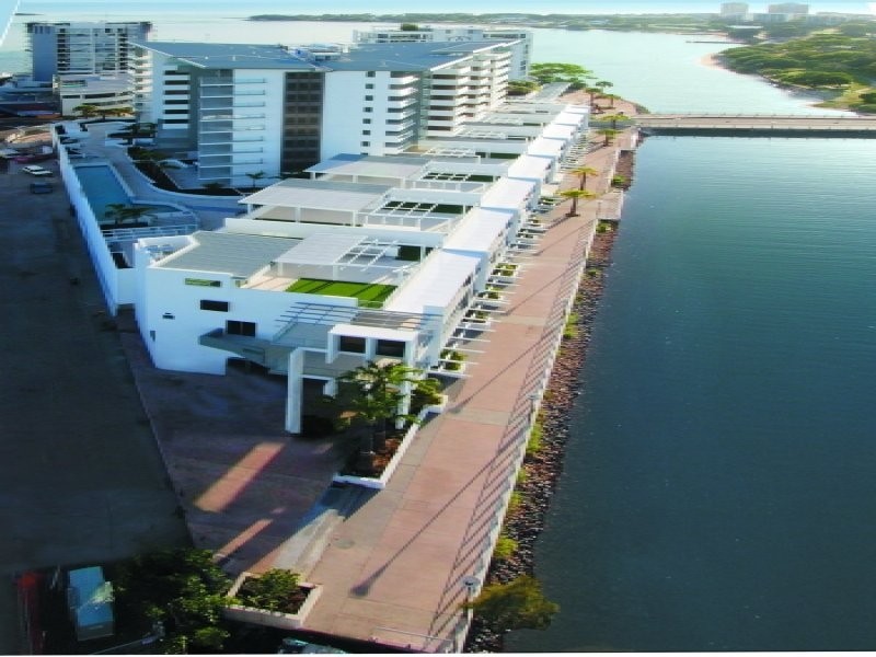 1 Duporth Avenue, Maroochydore QLD 4558