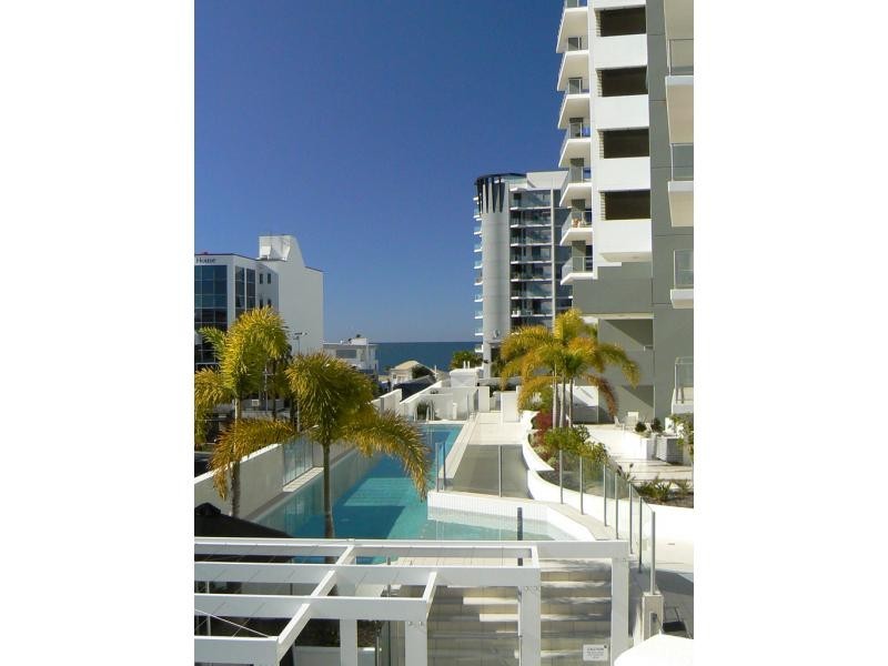 1 Duporth Avenue, Maroochydore QLD 4558