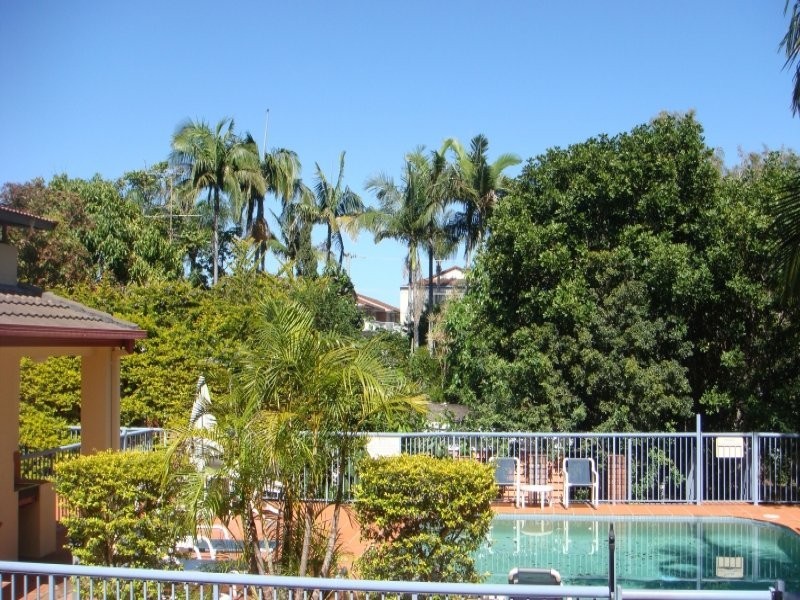 416 MARINE PARADE, Biggera Waters QLD 4216