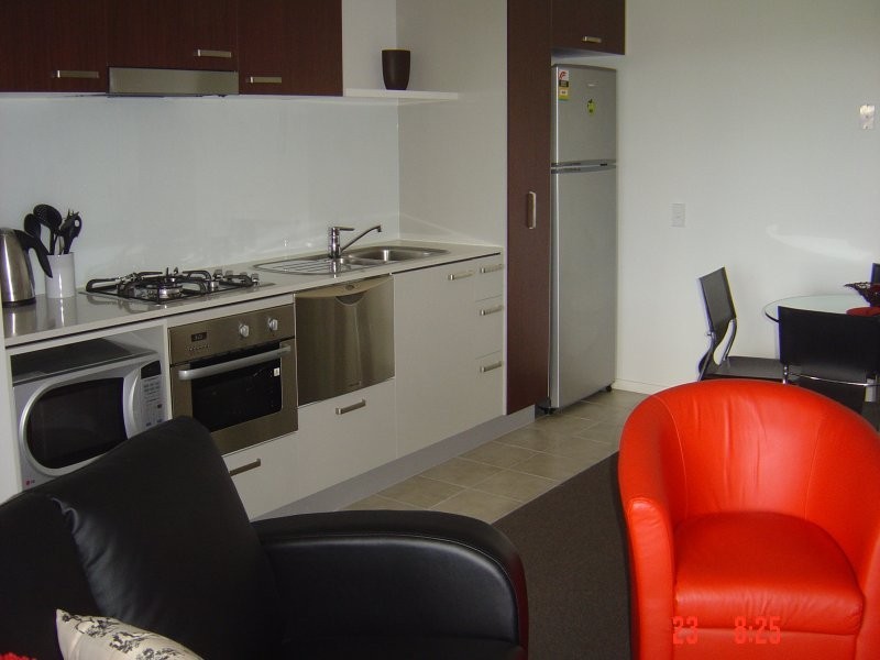 22 Barry Pde, Fortitude Valley QLD 4006