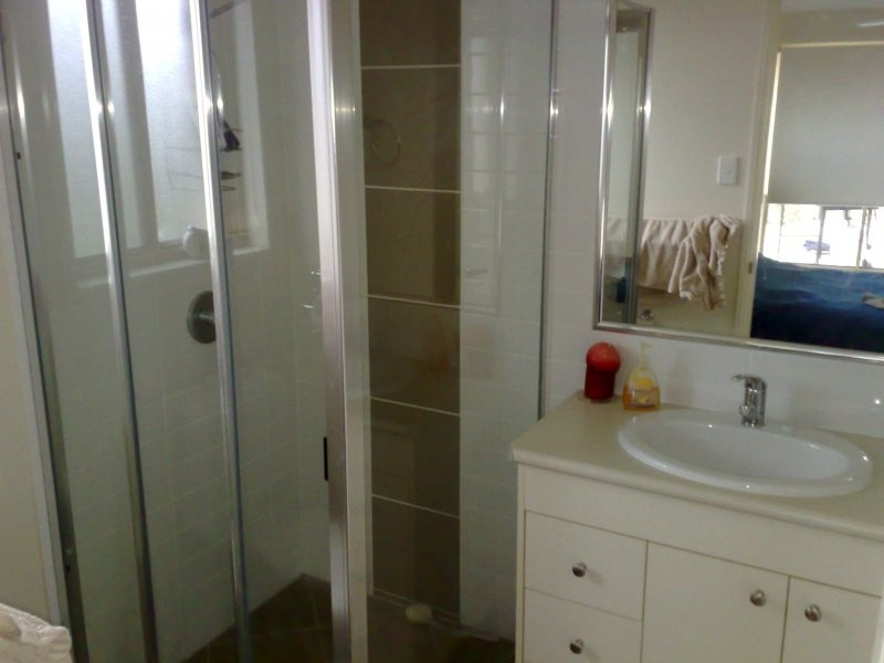 74 Johnston Street, Carina QLD 4152