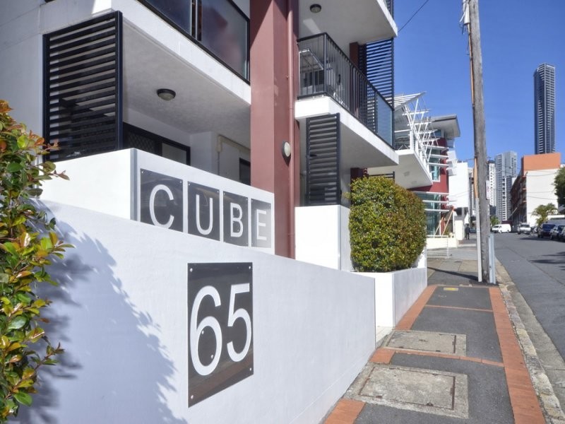 65 Berwick St, Fortitude Valley QLD 4006
