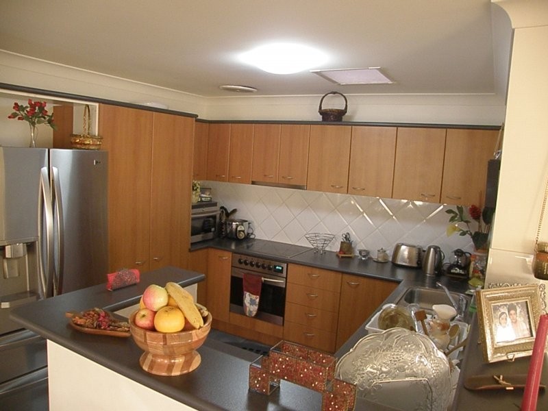 110 Scrub Rd, Carindale QLD 4152