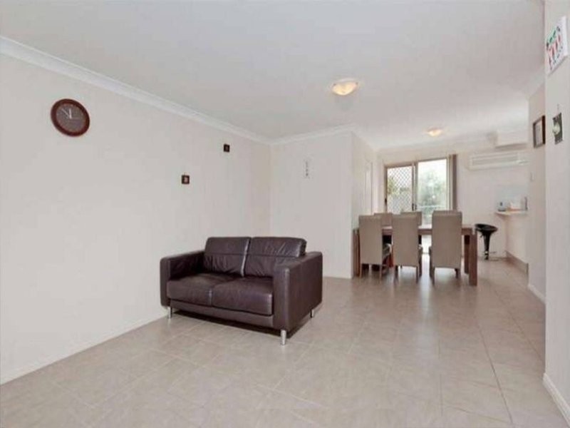 15 Johnston Street, Carina QLD 4152