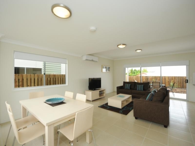 1 Cavella Drive, Glen Eden QLD 4680