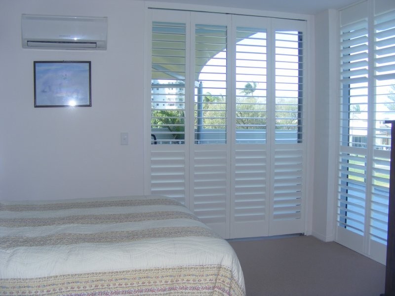 14 Oxley Ave, Woody Point QLD 4019