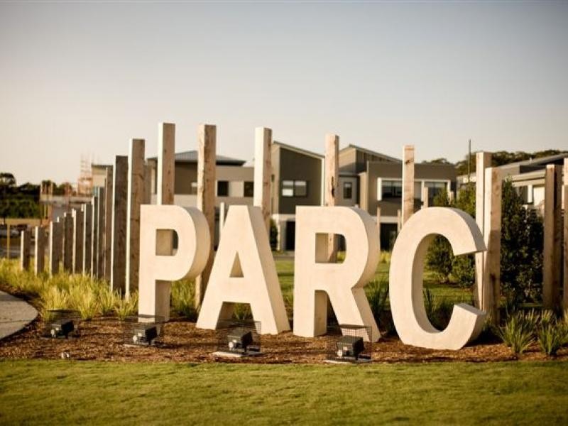 2 Inland Drive, Tugun QLD 4224