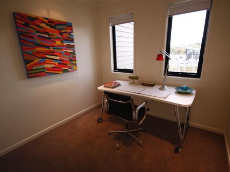 2 Inland Drive, Tugun QLD 4224