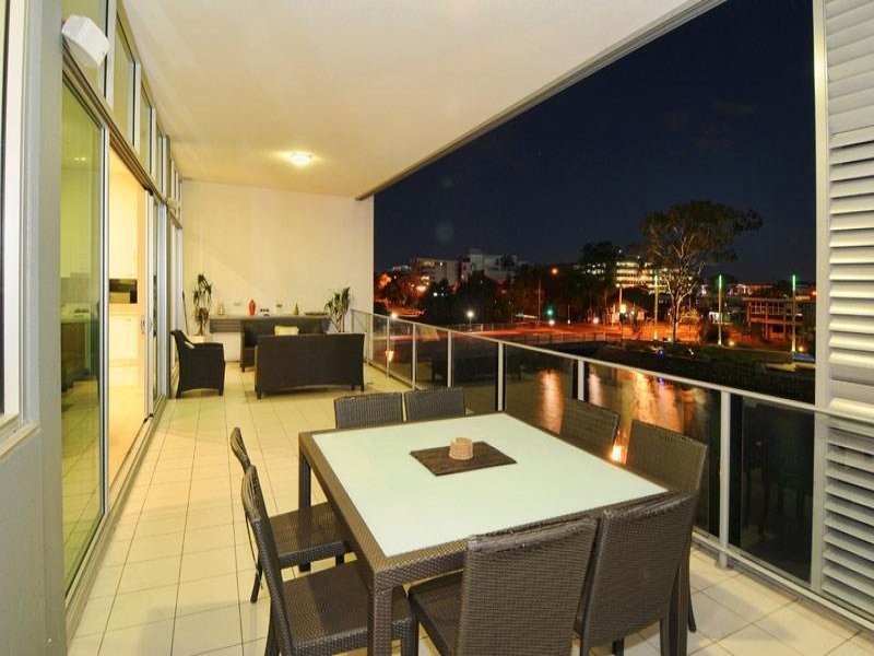 1 Duporth Avenue, Maroochydore QLD 4558