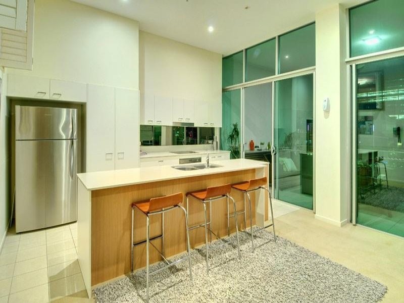1 Duporth Avenue, Maroochydore QLD 4558