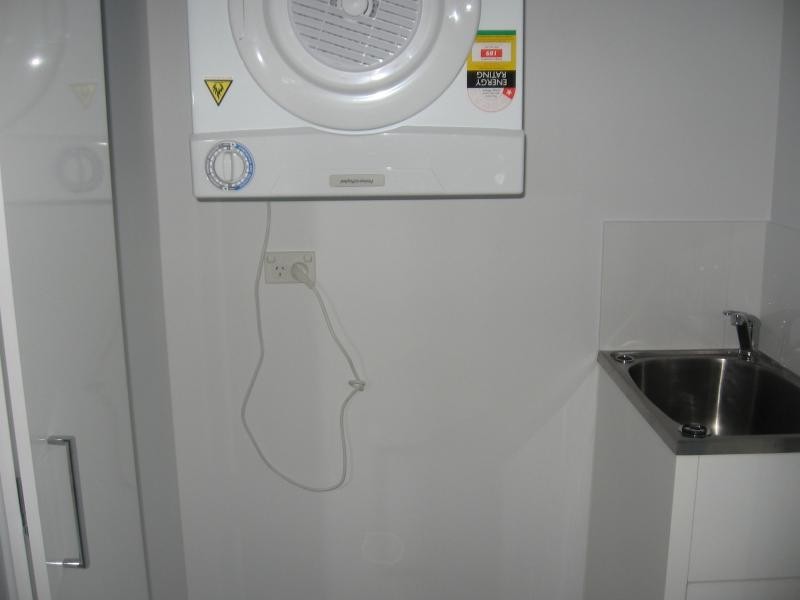 33-37 Madang Crescent, Runaway Bay QLD 4216