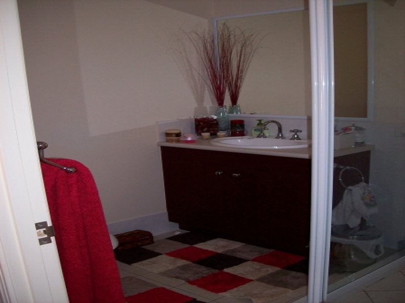 48 Johnston Street, Carina QLD 4152