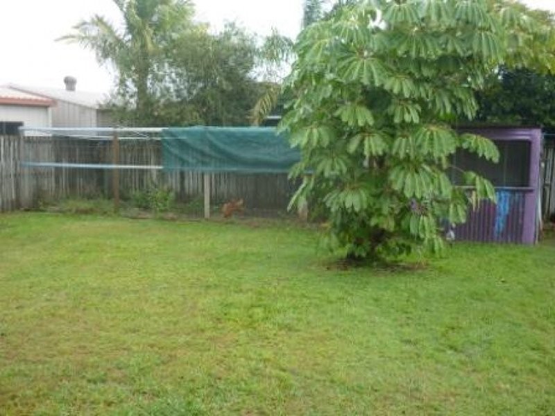 19 Michelle Drive, Point Vernon QLD 4655