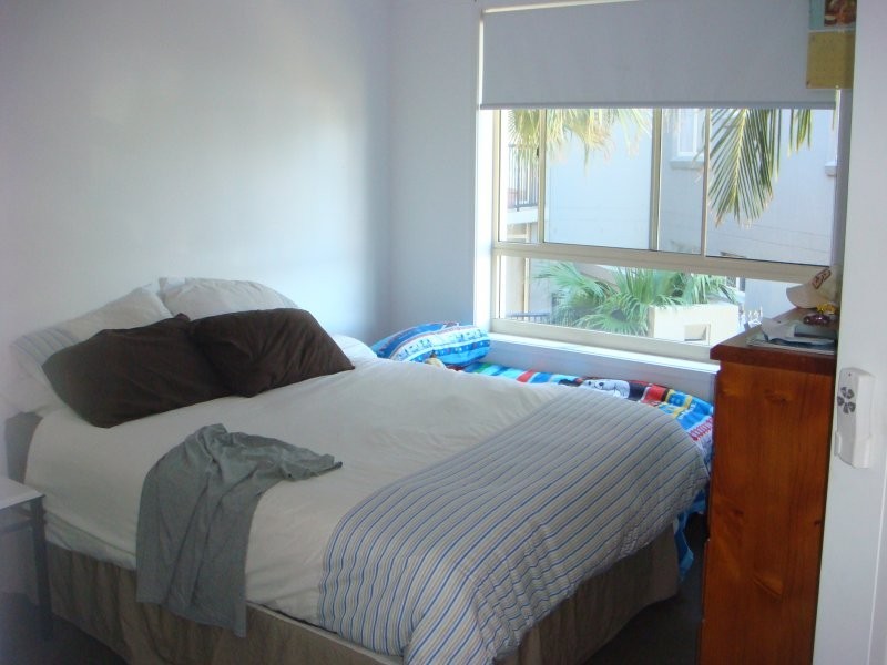 416 Marine Parade, Biggera Waters QLD 4216