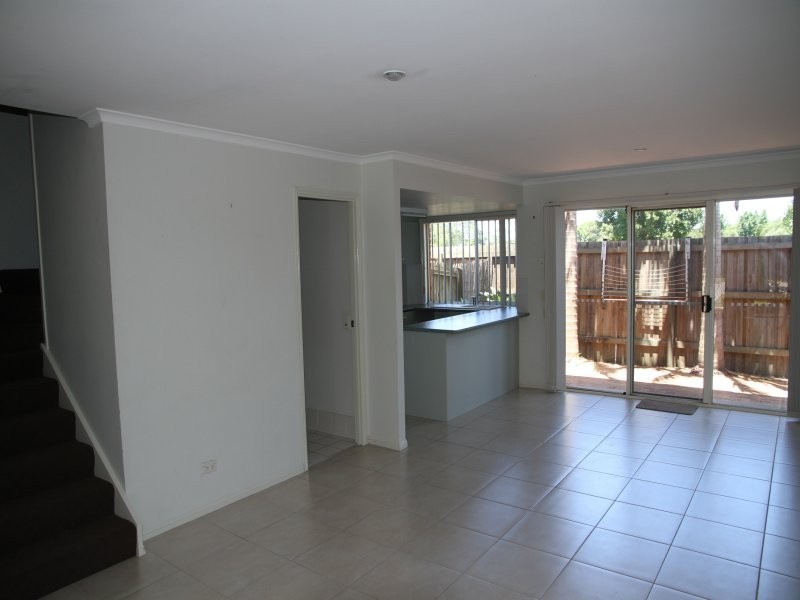 643 Pine Ridge Road, Biggera Waters QLD 4216