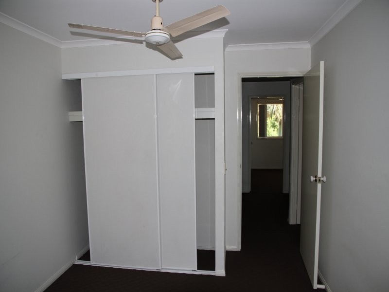 643 Pine Ridge Road, Biggera Waters QLD 4216