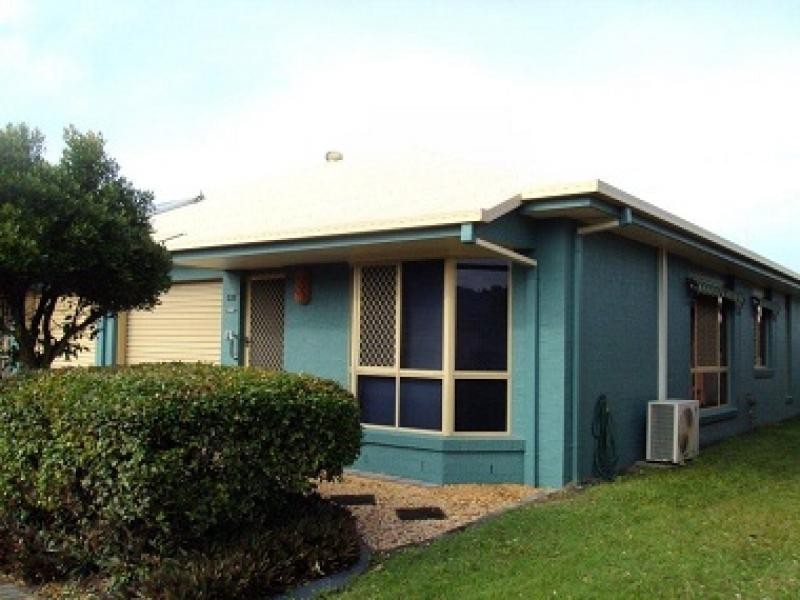 40 lakeside Crescent, Currimundi QLD 4551