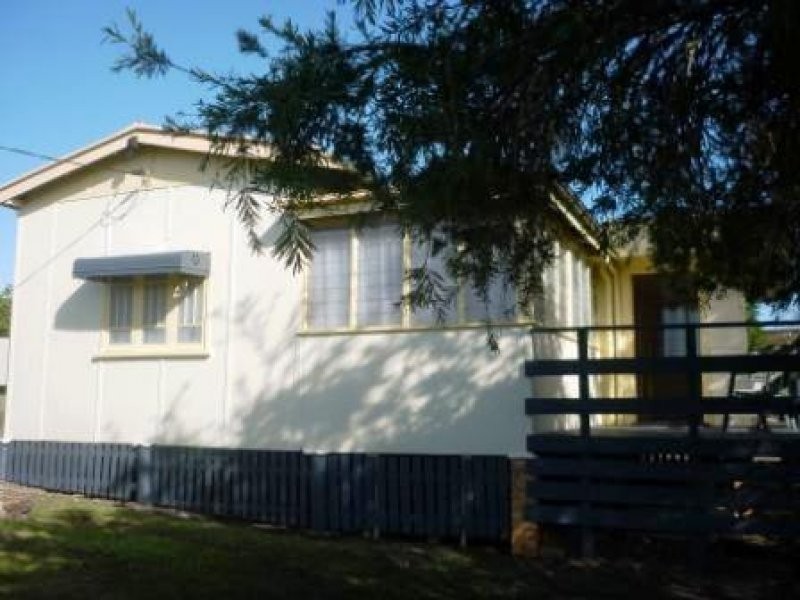 41 Bideford Street, Torquay QLD 4655