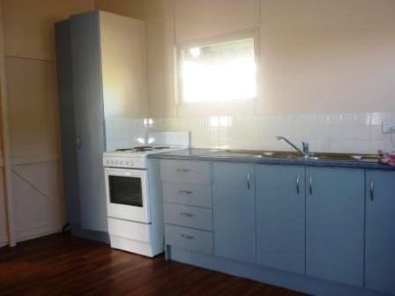 41 Bideford Street, Torquay QLD 4655
