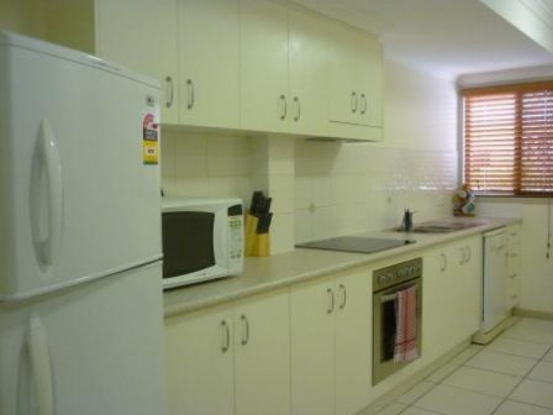 56-58 Main Street, Pialba QLD 4655