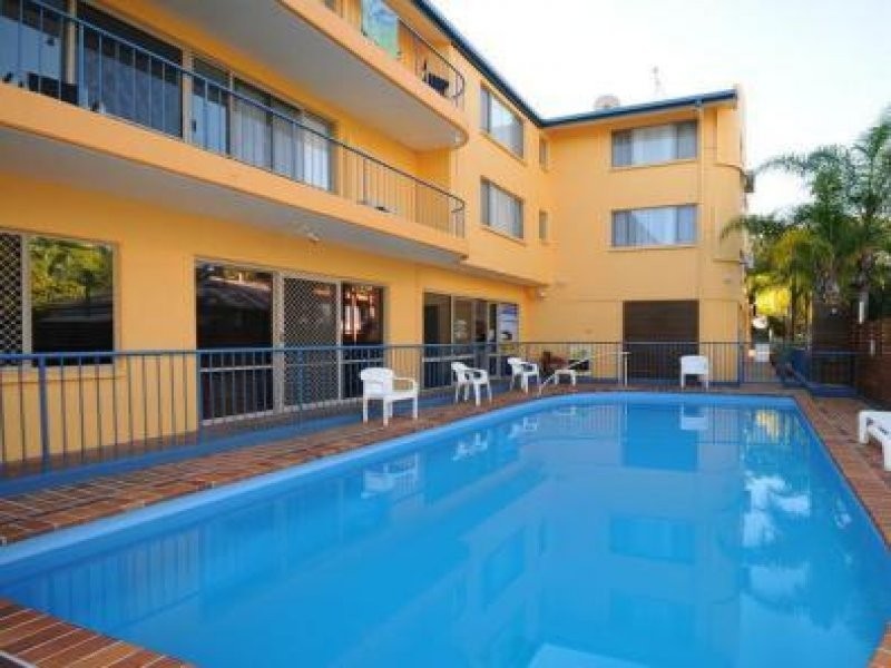 383 The Esplanade, Torquay QLD 4655