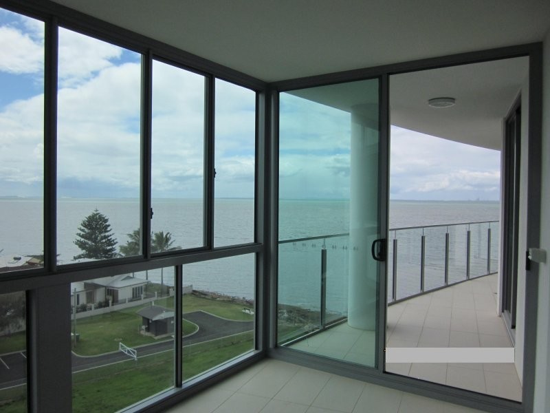 14 Oxley Ave, Woody Point QLD 4019