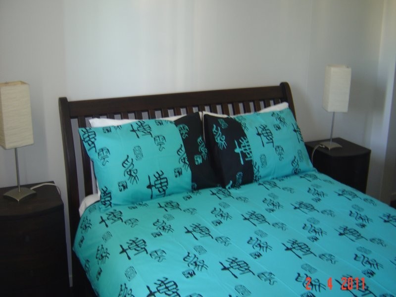 22 Barry Pde, Brisbane QLD 4000