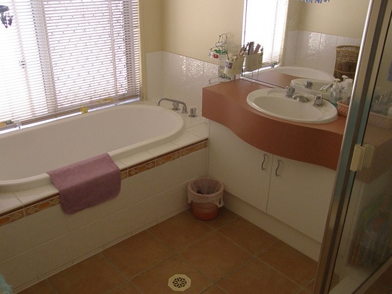 49 Coventry Circuit, Carindale QLD 4152