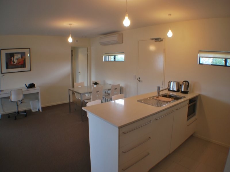 8 Musgrave St, West End QLD 4101