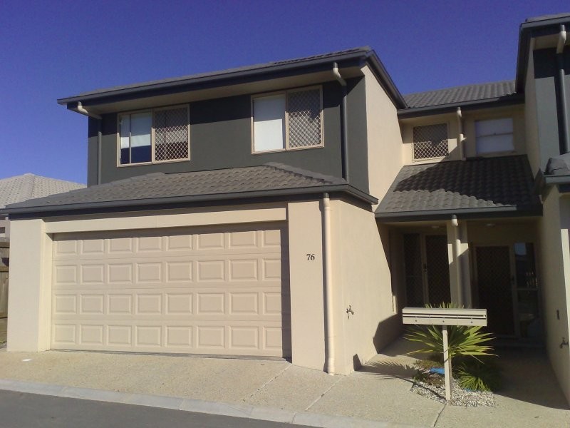 76 Johnston Street, Carina QLD 4152