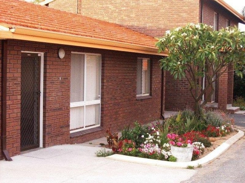 23 Creery Street, Dudley Park WA 6210